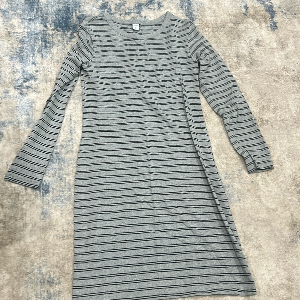 Old Navy T-Shirt Midi Dress Gray Stripe M